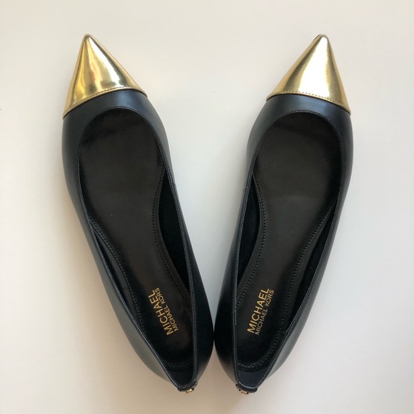 MICHAEL KORS Carissa Black Gold Cap Flats 5.5 - Picture 3 of 8